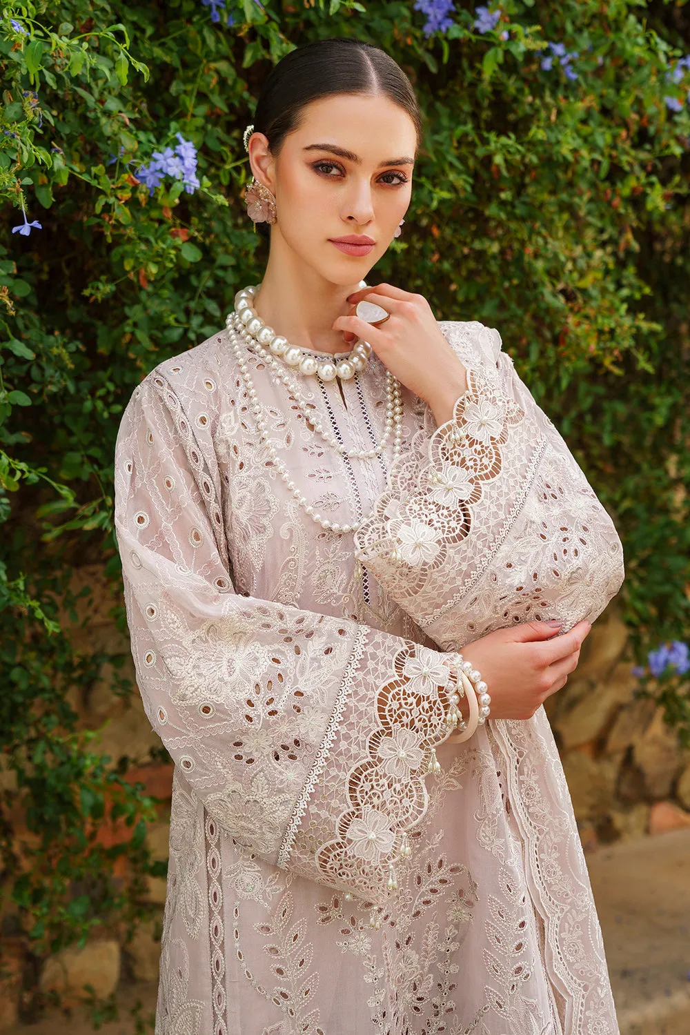 BAROQUE | BAROQUE – SWISS LAWN COLLECTION 24 | SL12-D03