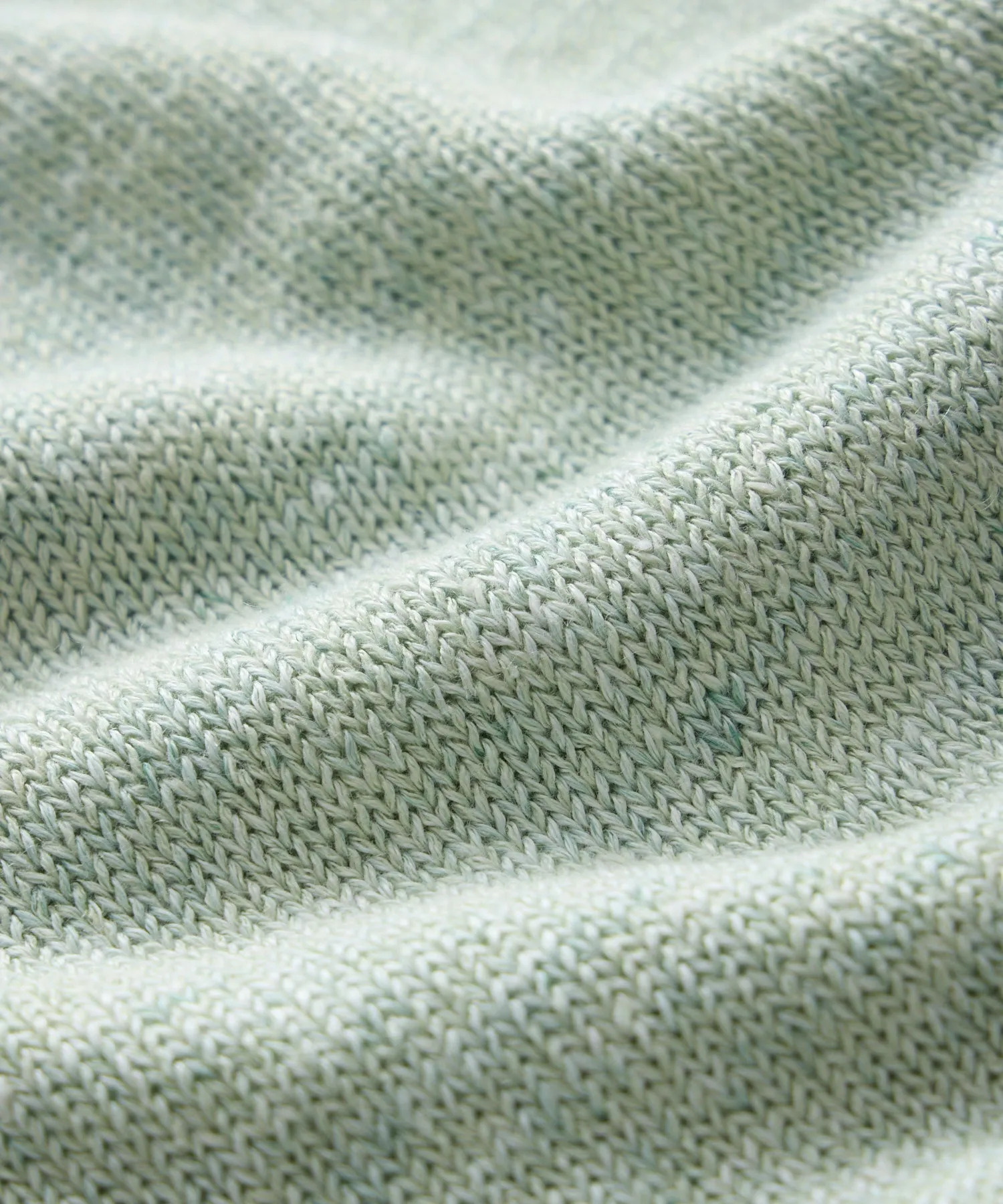 Inis Meáin Washed Linen Henley Polo in Green Marl