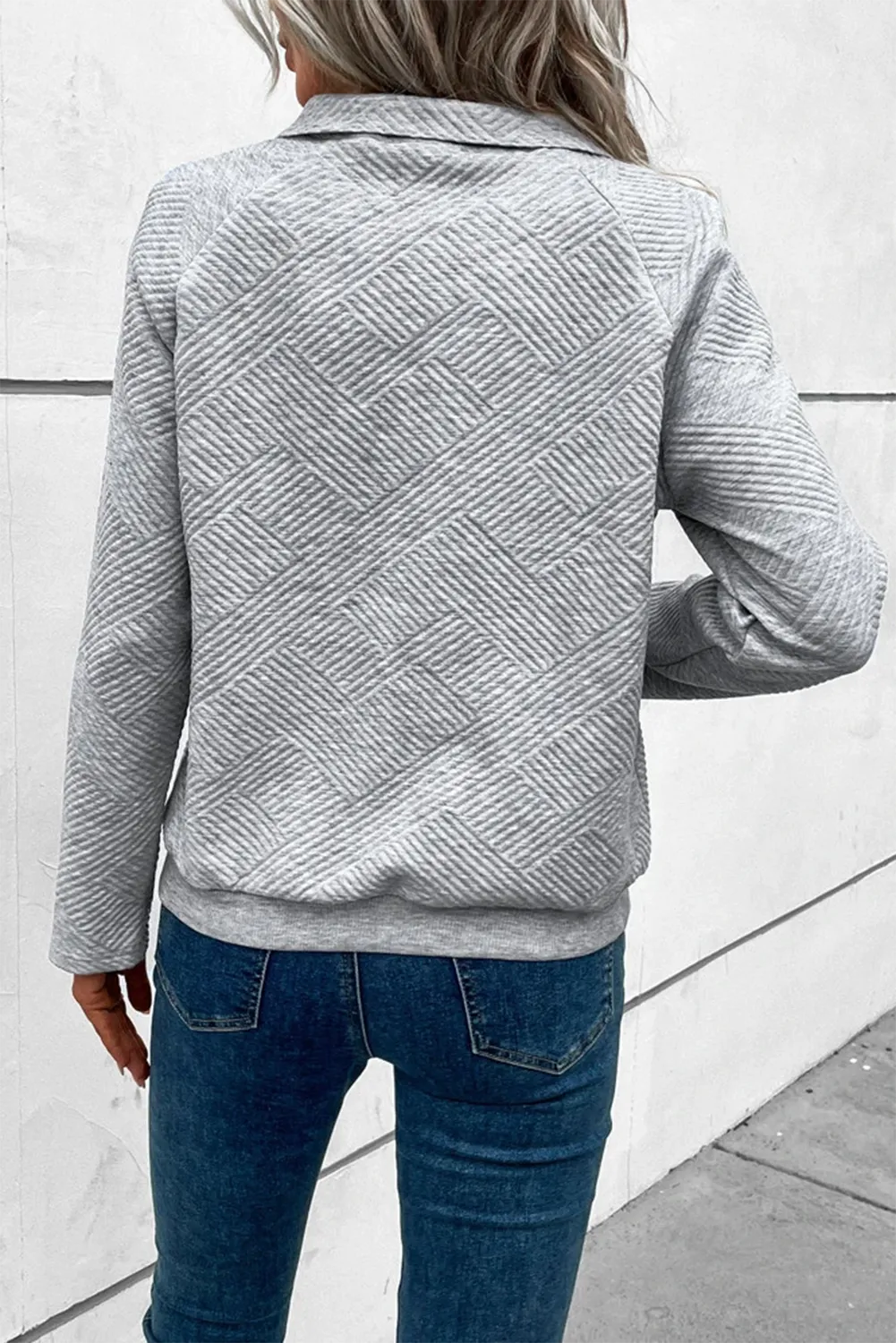 Light Grey Plus Size Textured Kangaroo Pocket Sweatshirt