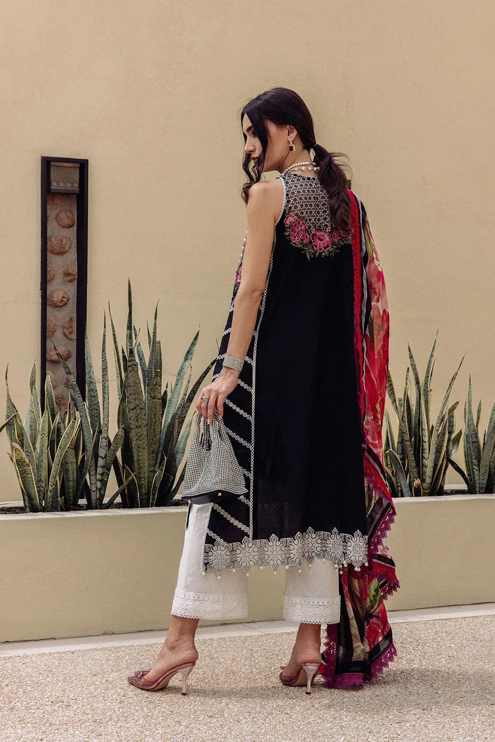 Saira Rizwan Lawn 2023  |  SALVIA 04