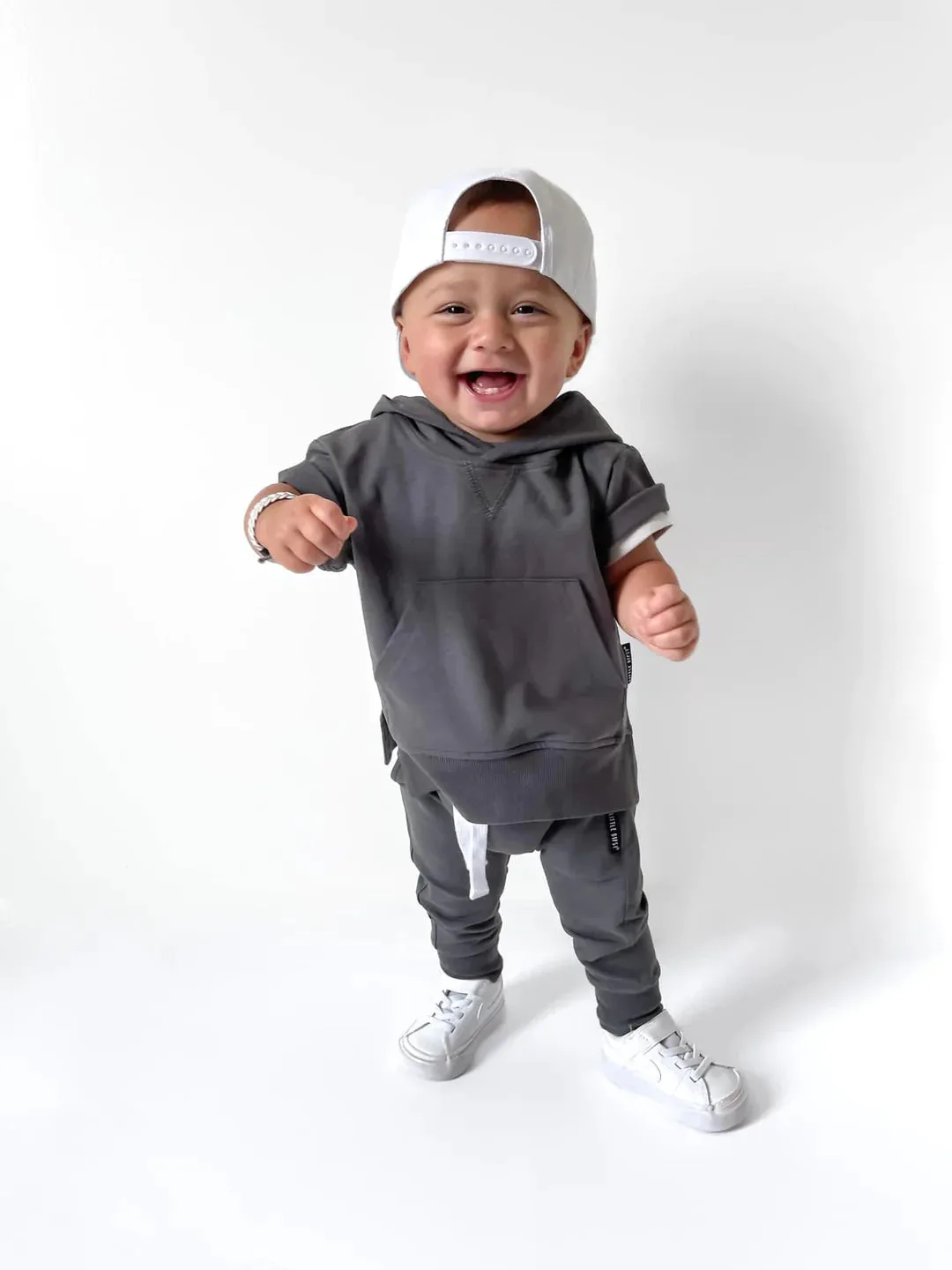 SHORT SLEEVE HOODIE - PEWTER