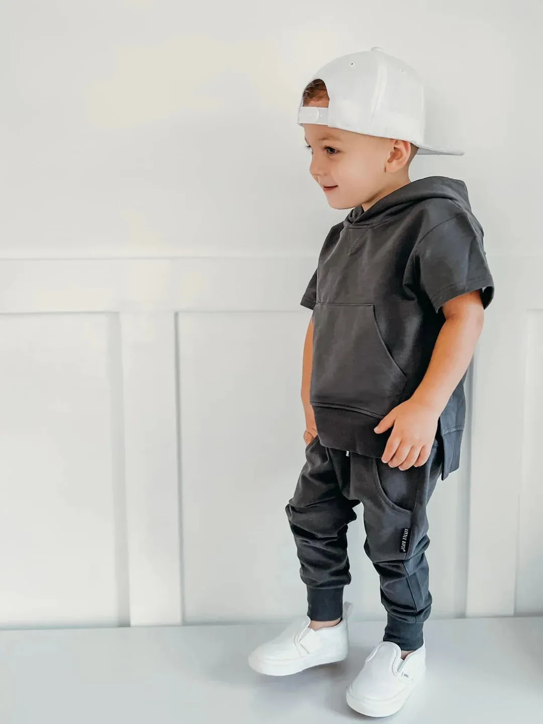 SHORT SLEEVE HOODIE - PEWTER
