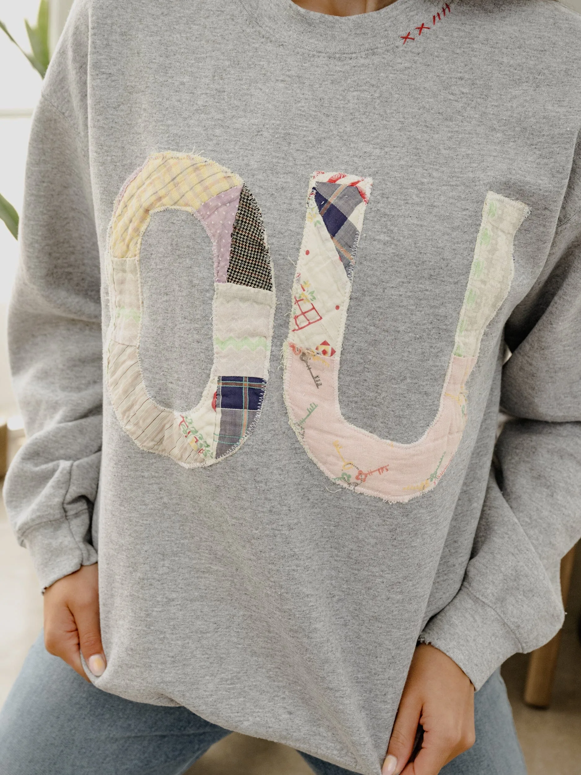 Small OU Quilted Applique Gray Thrifted Sweatshirt