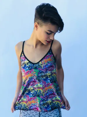 V NECK SPAGHETTI STRAP TOP GRAFFITI/BUNS OF STEEL