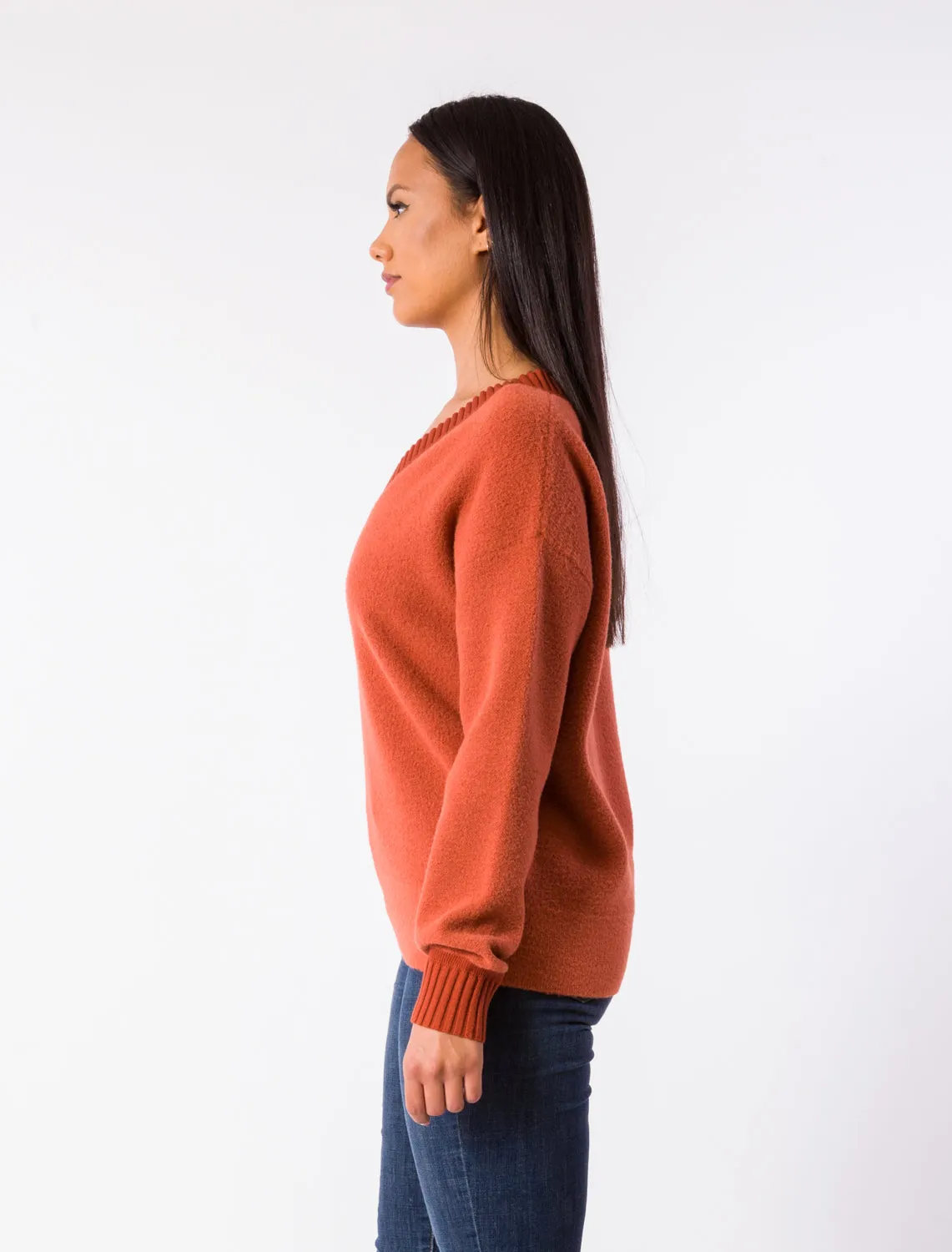 VERO 'V' TOP