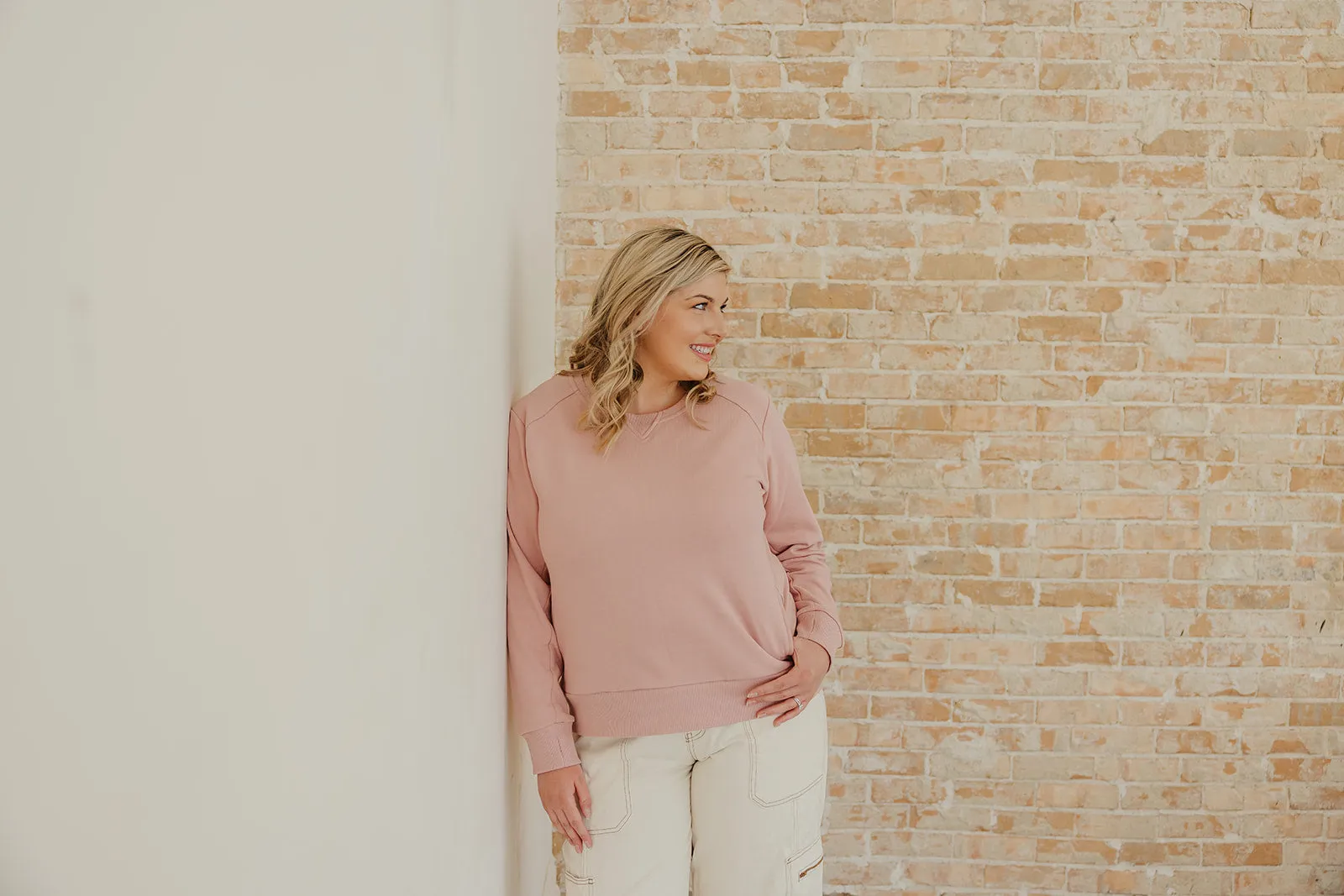 Women's Crew Sweatshirt - Mae