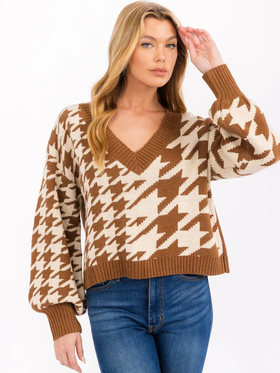 WOMEN'S LONG SLEEVE V-NECK COLORBLOCK PULLOVER SWEATER