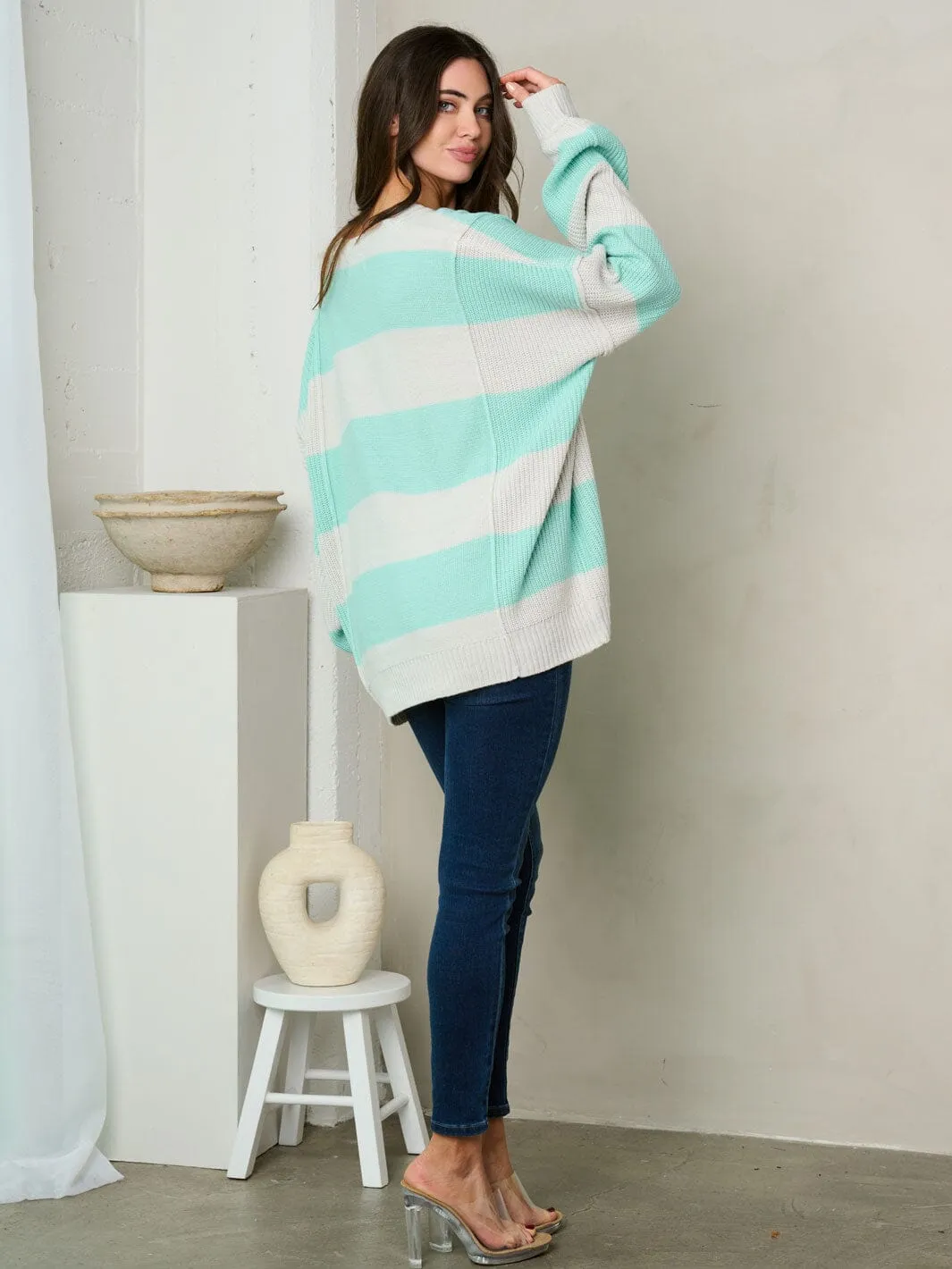 WOMEN'S LONG SLEEVE V-NECK COLORBLOCK SWEATER