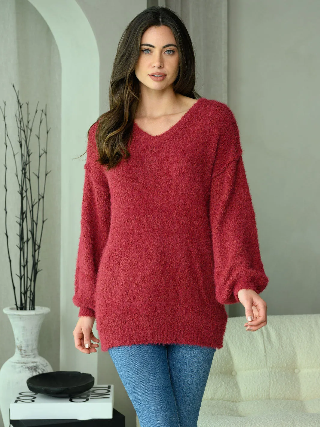 WOMEN'S LONG SLEEVE V-NECK FUZZY SWEATER