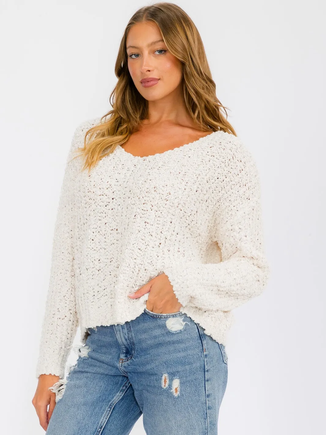 WOMEN'S LONG SLEEVE V-NECK KNIT PULLOVER SWEATER