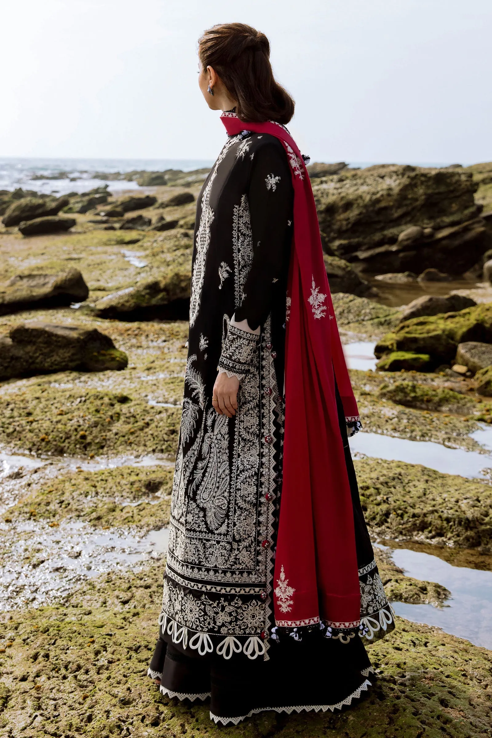 ZAHA LAWN '23 | ISKELE (ZL23-01 A)