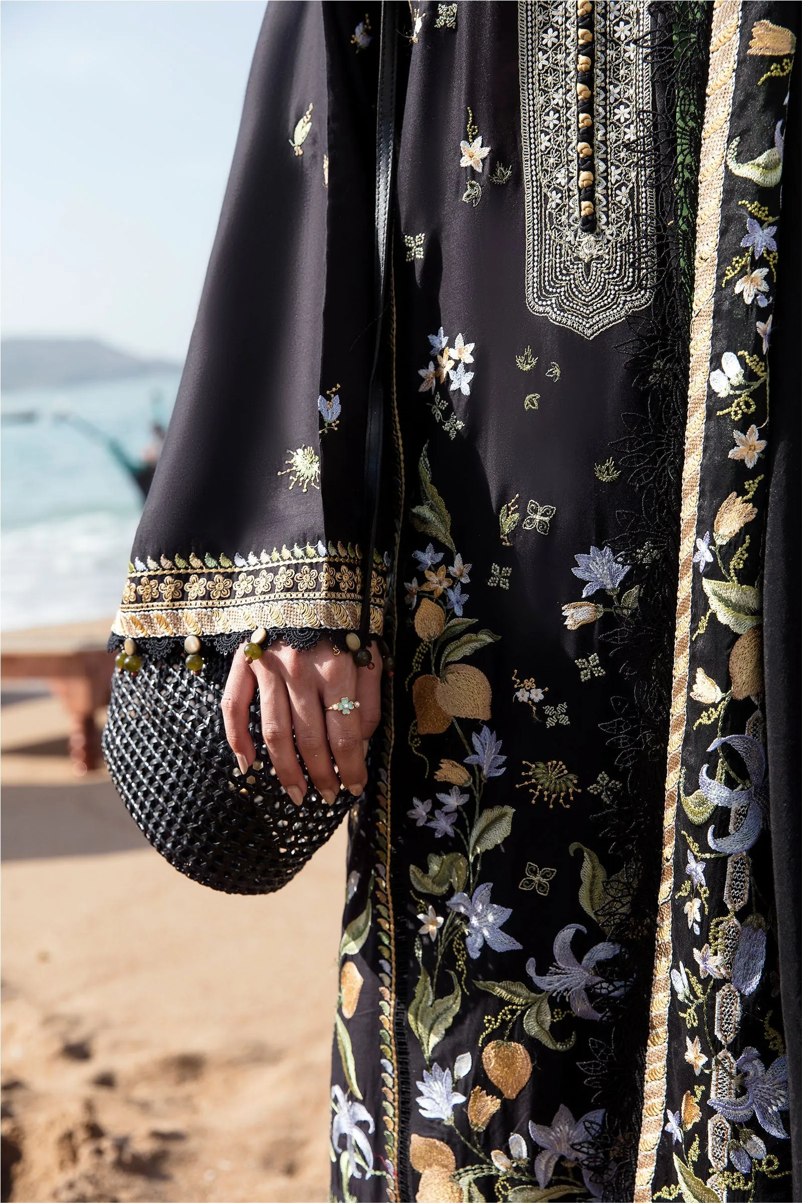 ZAHA LAWN '23 | LEYA (ZL23-07 B)